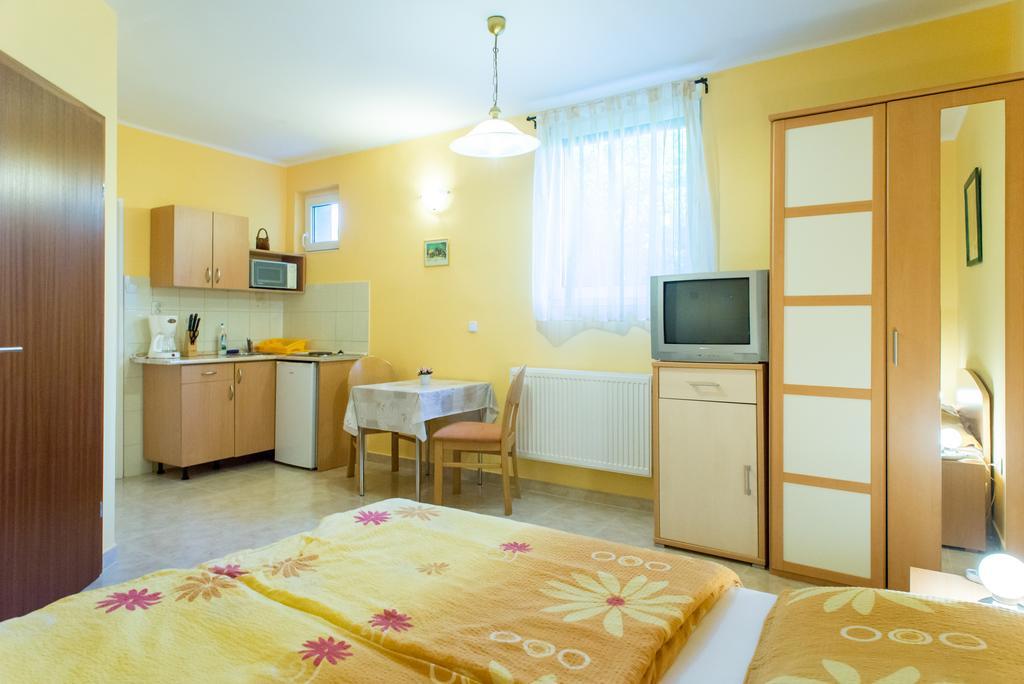 Andrea Apartmanhaz Balatongyörök المظهر الخارجي الصورة