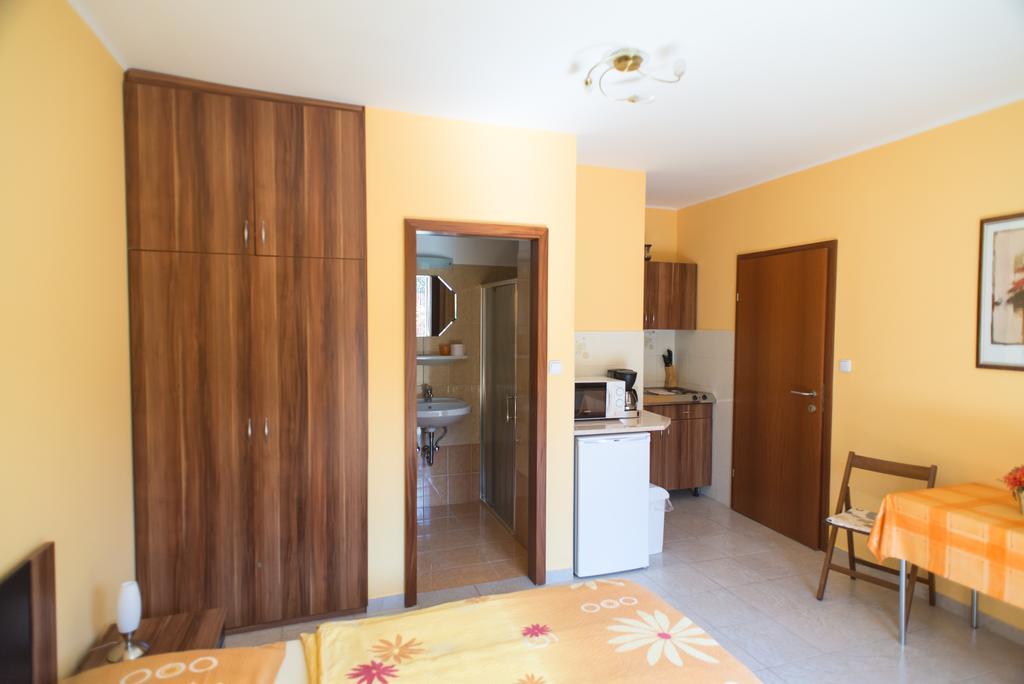 Andrea Apartmanhaz Balatongyörök المظهر الخارجي الصورة